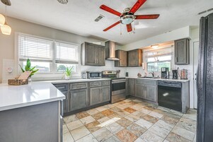 Casa (3 Bedrooms) | Interior