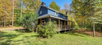 Fall Festival Retreat: Cabin w/ Deck & Yard!
