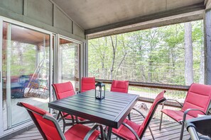 Apartment (2 Bedrooms) | Interior - Steps to Jack Frost Ski Resort: Townhome w/ Decks (White Haven)