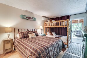 Apartment (2 Bedrooms) | Interior - Steps to Jack Frost Ski Resort: Townhome w/ Decks (White Haven)