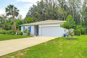 House (4 Bedrooms) | Interior - 3 Mi to Dtwn Sebastian: Home w/ Furnished Patio! (Sebastian)