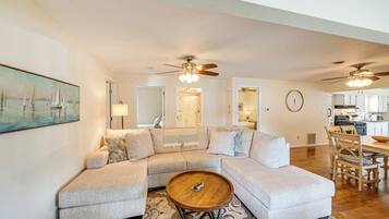 Cottage (3 Bedrooms) | Interior