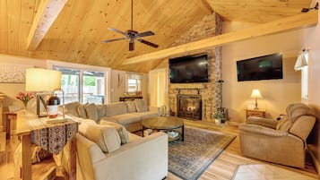 House (4 Bedrooms) | Bahagian dalam