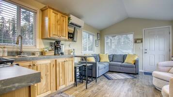 Cottage (1 Bedroom) | Interior