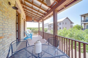 House (3 Bedrooms) | Interior - Walk to Lake: Home w/ Community Perks in Canadian! (Eufaula)