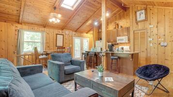 Rumah (2 Bedrooms) | Interior