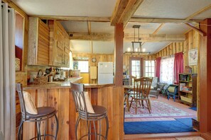 House (1 Bedroom) | Interior