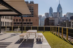 Apartment, Accessible | 1 bedroom, Internet - Sosuite One Bed Apt Accessible w Rooftop Gym Laundry (Philadelphia)