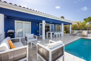 Vila | 3 kamar tidur dan internet