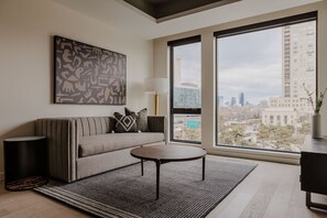 Apartment, Accessible | 1 bedroom - Sosuite One Bed Apt Plus w Rooftop, Gym, Laundry (Philadelphia)