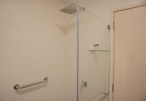 Hus | 2 sovrum och internet