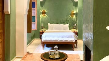 Literie de qualité supérieure, décoration personnalisée