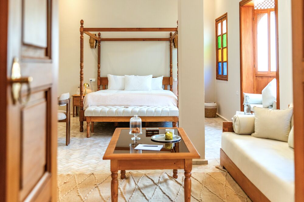 Signature Suite | Κλινοσκεπάσματα υψηλής ποιότητας, μοναδική διακόσμηση 