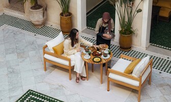 Free daily full breakfast