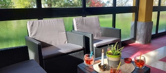 Large house in the countryside, relax a few miles from highways.Large garden