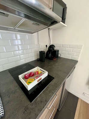 Fridge, microwave, coffee/tea maker, toaster