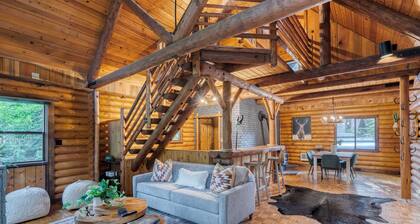 Hot Tubs • Retro Airstreams • Log Cabin Compound