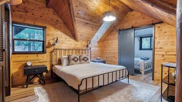 6 bedrooms, iron/ironing board, travel cot, WiFi