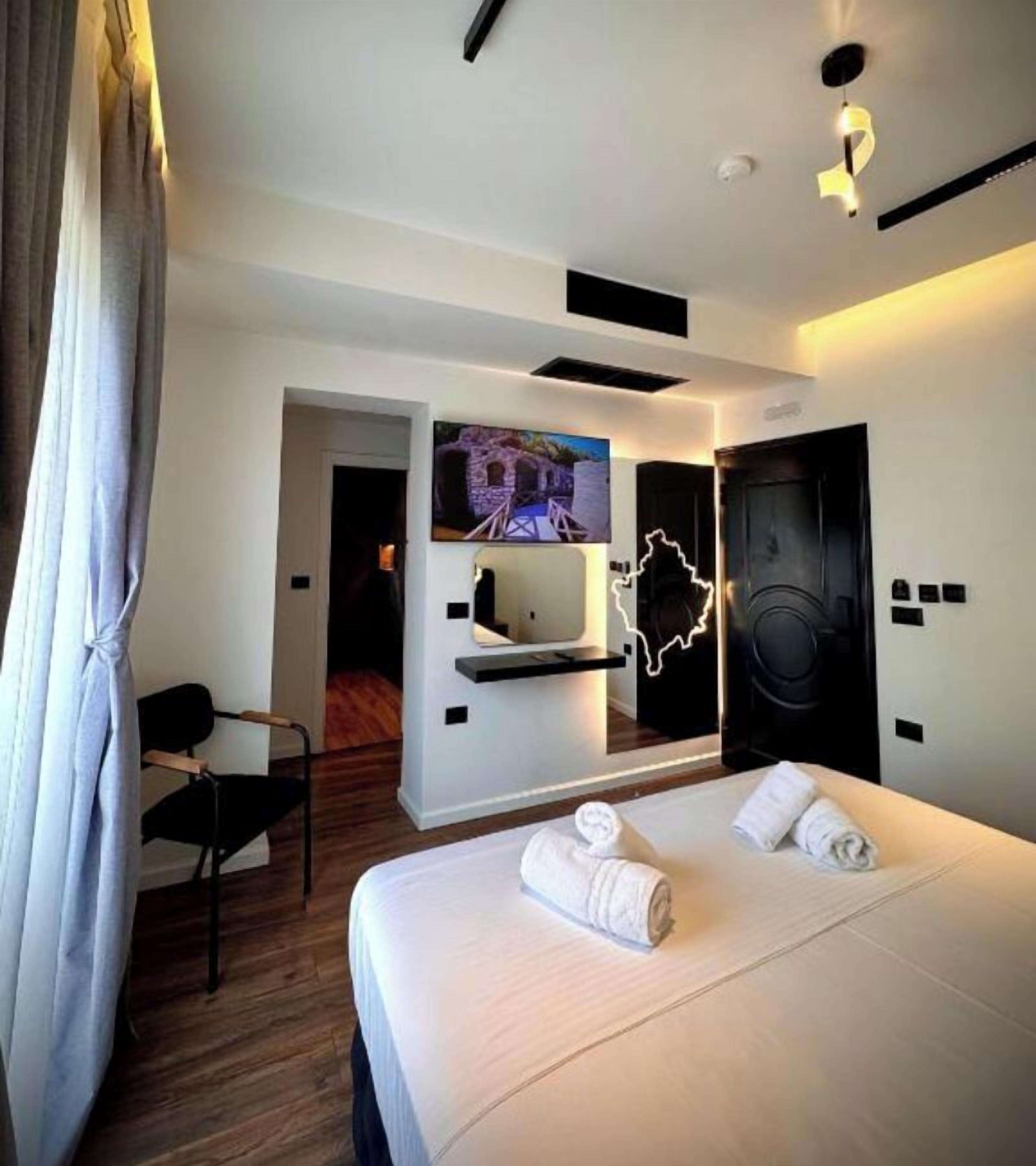 Soundproofing, WiFi (free)