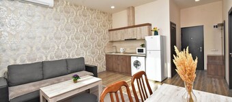 2 bedroom apartment on Teryan street