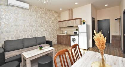 2 bedroom apartment on Teryan street