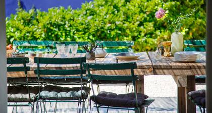 La Ritournelle en Provence, 19 pers. 4*