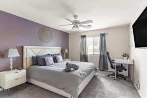 3 bedrooms, desk, iron/ironing board, WiFi
