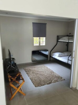 3 bedrooms, iron/ironing board, free WiFi - Pyraine, Nature et Piscine (Nouvelle-Aquitaine,)