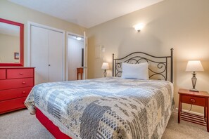 Condo, 1 Bedroom | 1 bedroom, free WiFi