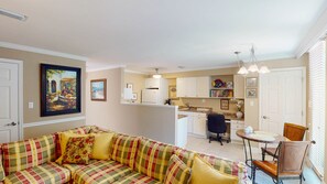 Condo, 1 Bedroom | Living area