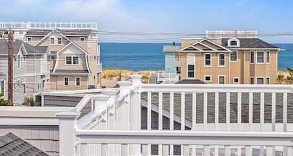 New Construction Ocean+ bay views 5-BR house in LBI Beach Haven - North Beach