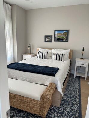 5 slaapkamers, een strijkplank/strijkijzer, wifi, beddengoed