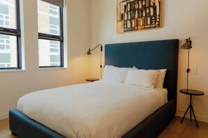 1 chambre, fer et planche à repasser, lit de bébé portatif, Wi-Fi