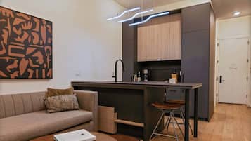 TV, offices