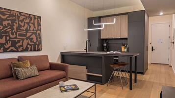 TV, offices
