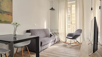Apartment, 2 Bedrooms, Balcony | Living area