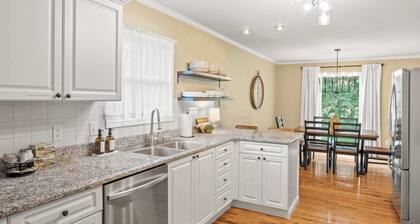 Cookeville Family Retreat 3BR Home with Yard Close to TTU & Town