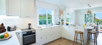 Casa Agarimo - Four Bedroom Villa, Sleeps 10