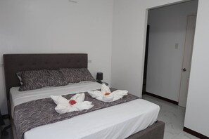2 bedrooms - Room-spacious Fully Furnished 2BR Condo (Lapu-Lapu)