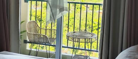 Studio, 1 Bedroom, Accessible, Smoking | Balcony