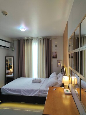 Studio, 1 Bedroom, Accessible, Smoking | 1 bilik tidur