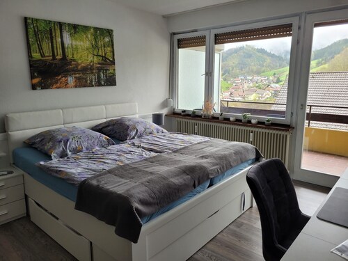 1-Raum-Appartement 'Hilde' mit Balkon und WLAN