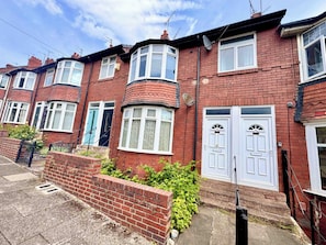 Front of property - 3 Bedroom Brandon Grove (Newcastle-upon-Tyne)