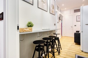 Lägenhet Comfort - utsikt mot staden | Eget kök | Espressobryggare, kaffe- och tebryggare och vattenkokare