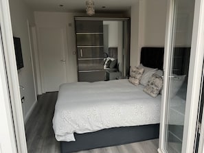 1 kamar tidur, Wi-Fi gratis, dan seprai linen