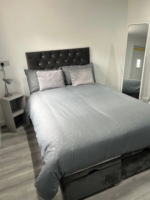 1 chambre, Wi-Fi gratuit, draps fournis