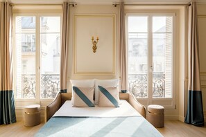 Apartment, Stadtblick | Wohnbereich