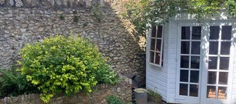 Perfect 4-bedroom house with WiFi in charming Colyton