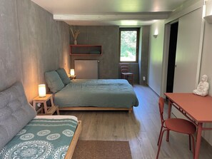 3 chambres, Wi-Fi, literie fournie