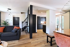 Smart TV, books - Au Paradis des 4 Saisons : Modern house with terrace. Pets allowed (Moosch)